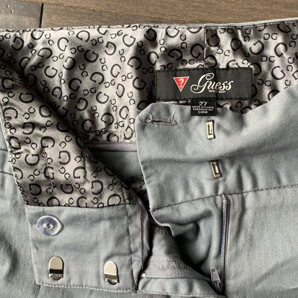 GUESS grey cropped dress pants - Picture 3 of 4